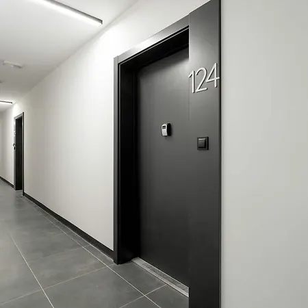 Komfortowy W Poznaniu Parking & Klimatyzacja By Renters Lägenhet Poznań
