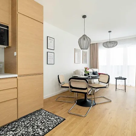 Apartment Komfortowy W Poznaniu Parking & Klimatyzacja By Renters Poznan