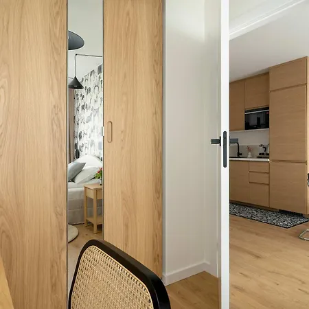 Komfortowy W Poznaniu Parking & Klimatyzacja By Renters Apartment *